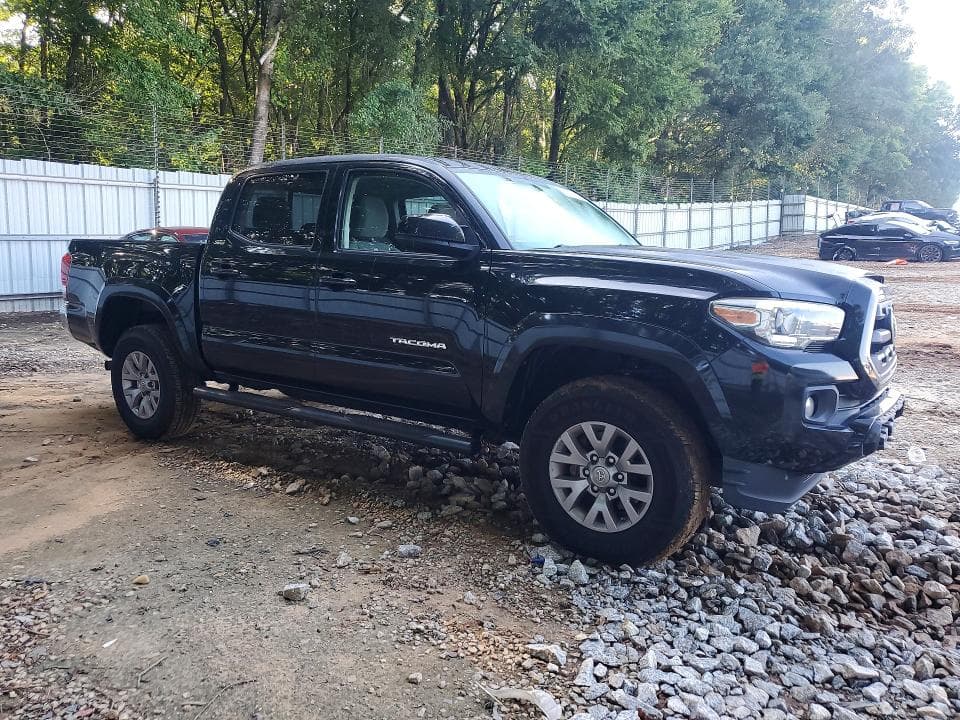 2017 TOYOTA TACOMA SR5 V6 4
