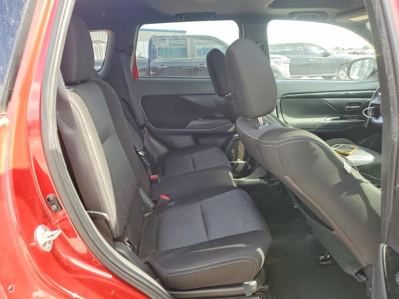 2018 MITSUBISHI OUTLANDER SE 11