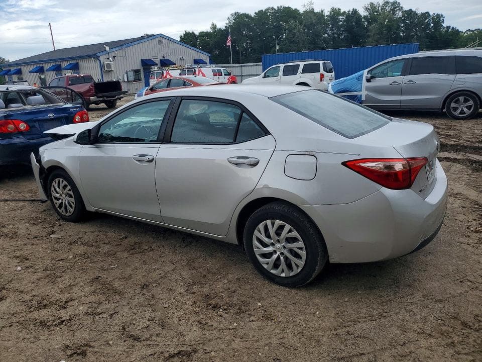 2018 TOYOTA COROLLA LE 2