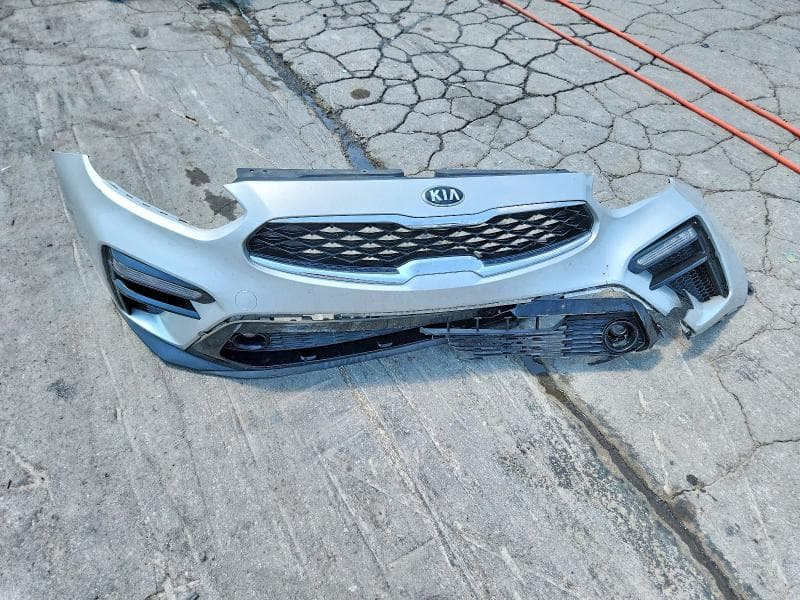 2019 KIA FORTE S 12