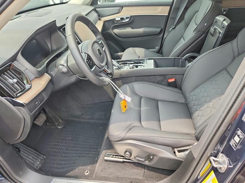 2026 VOLVO XC90 PLUS 7