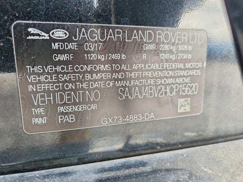 2017 JAGUAR XE PREMIUM 13