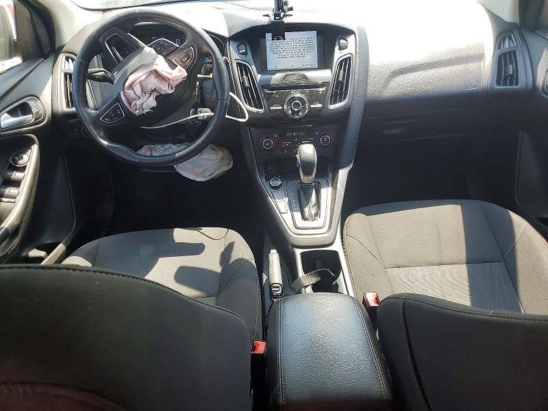 2017 FORD FOCUS SEL 8