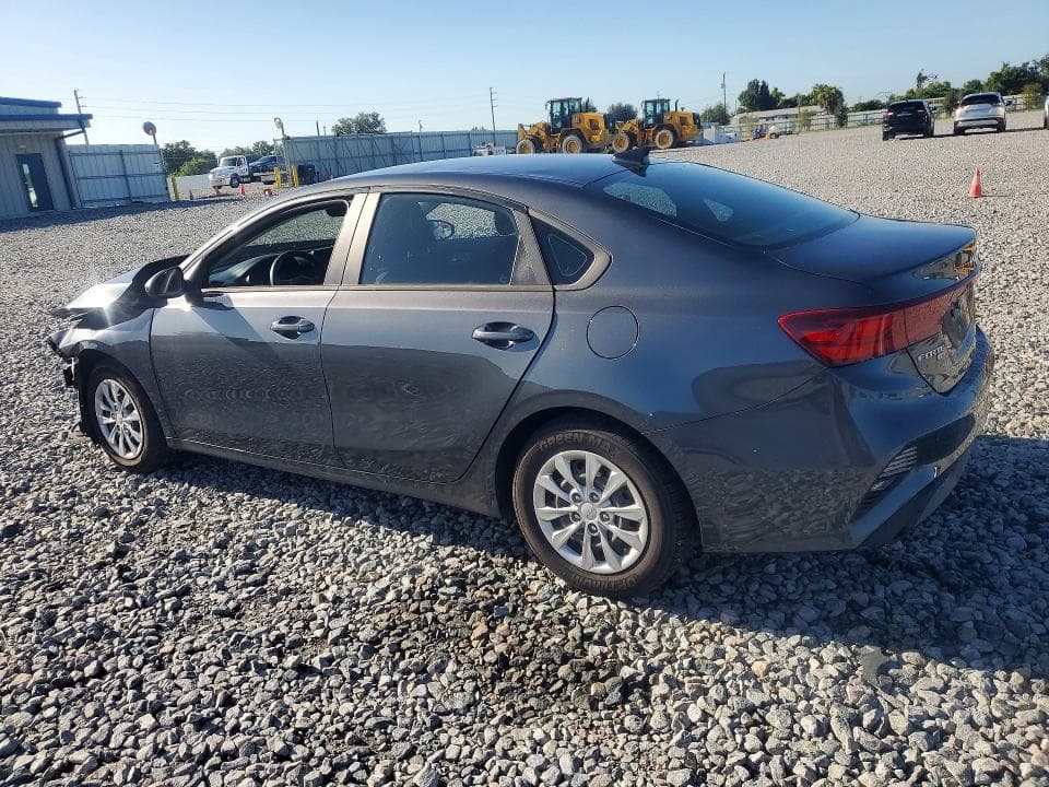 2023 KIA FORTE LX 2