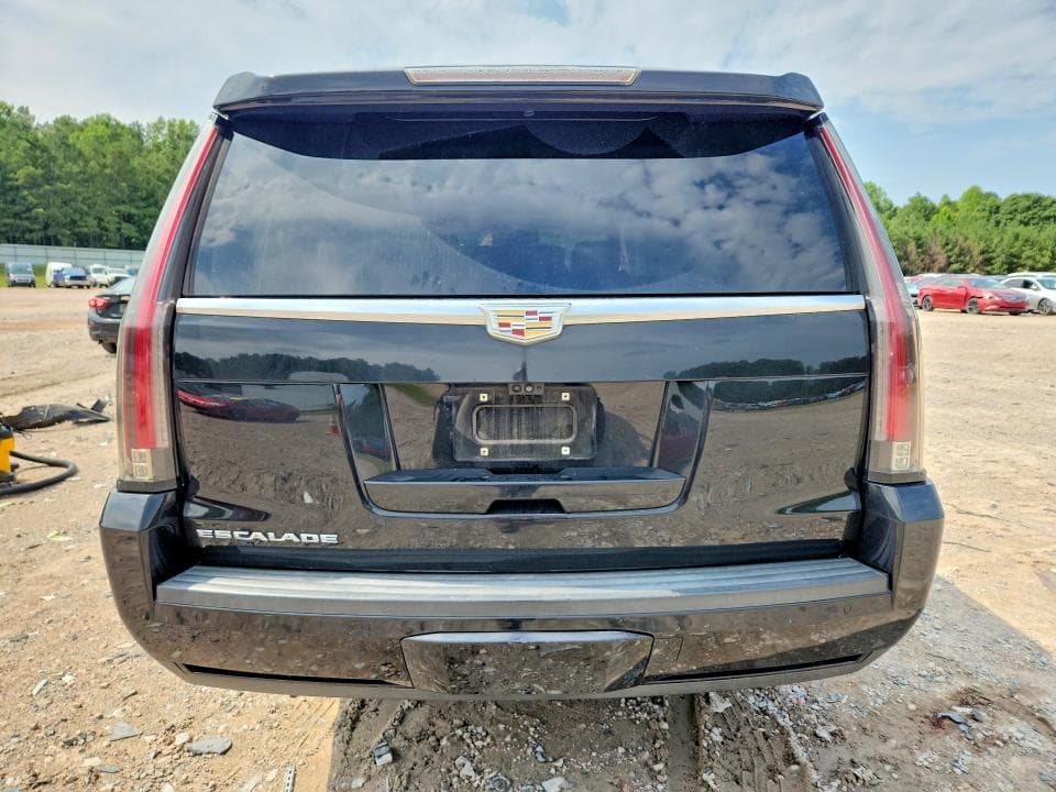 2017 CADILLAC ESCALADE ESV LUXURY 6