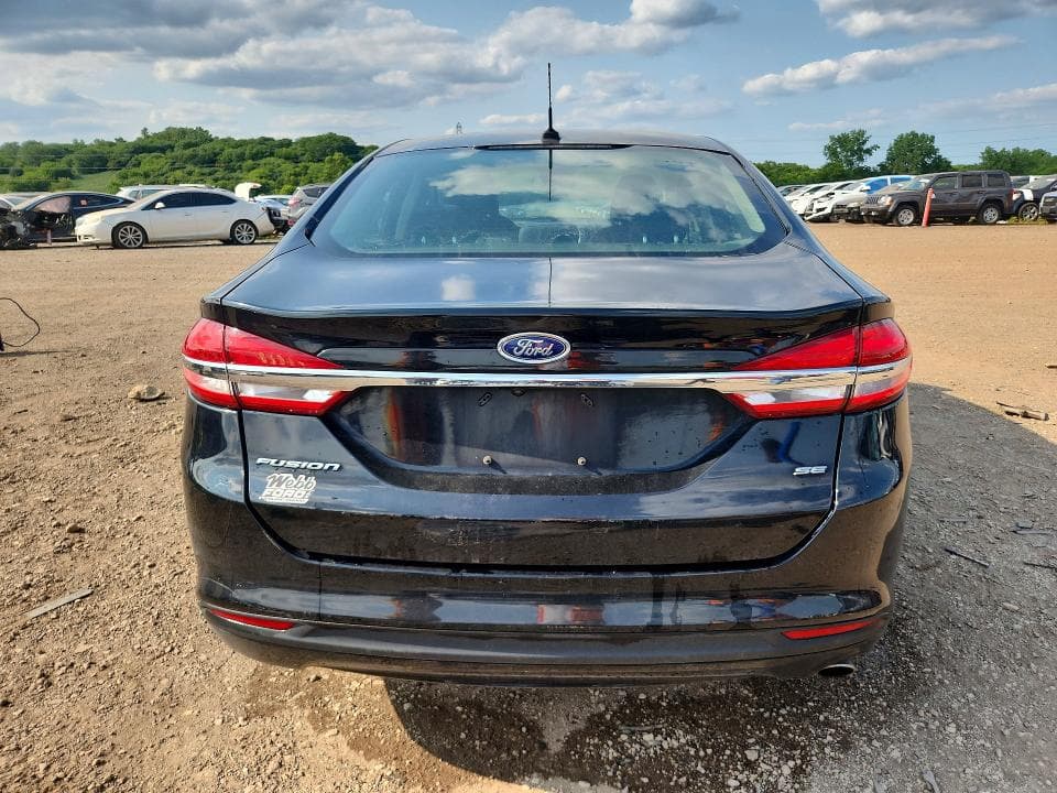 2017 FORD FUSION SE 6