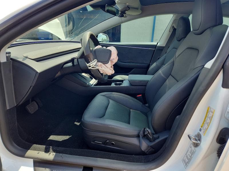 2026 TESLA MODEL 3 7
