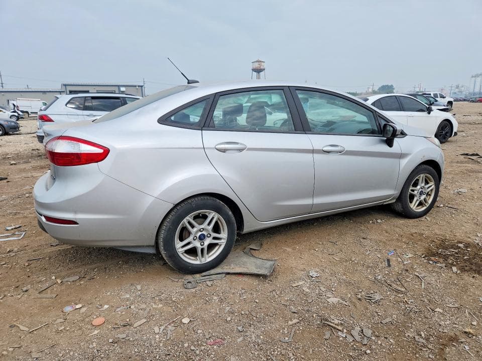 2017 FORD FIESTA SE 3