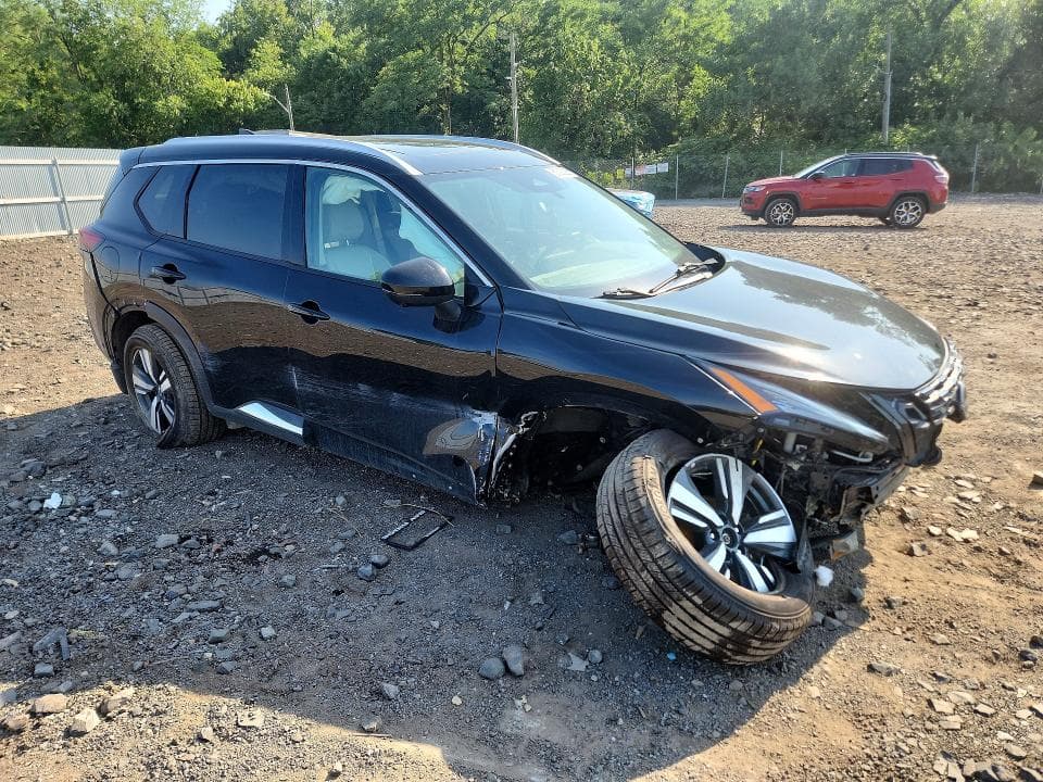 2023 NISSAN ROGUE SL 4
