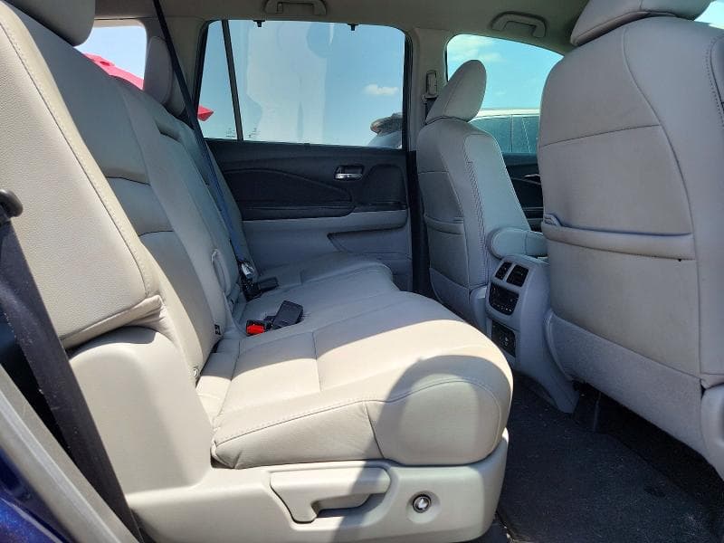 2020 HONDA PILOT TOURING 11