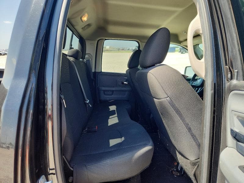 2019 RAM 1500 CLASSIC SLT 10