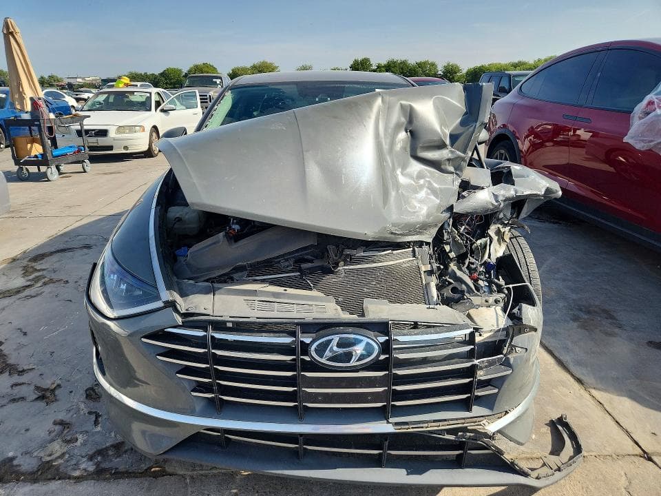 2021 HYUNDAI SONATA SE 5