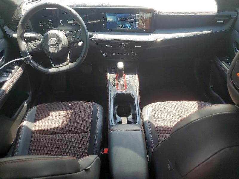 2025 NISSAN KICKS SR 8