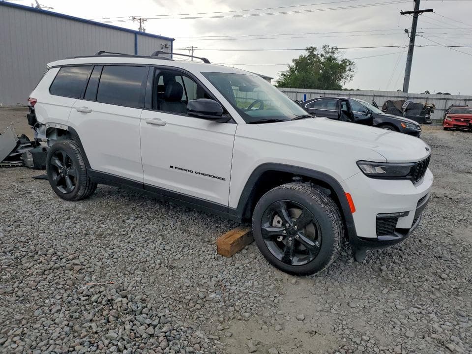 2025 JEEP GRAND CHEROKEE L LIMITED 4