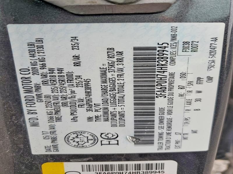 2017 FORD FUSION SE 12