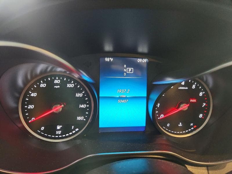 2022 MERCEDES-BENZ GLC 300 9