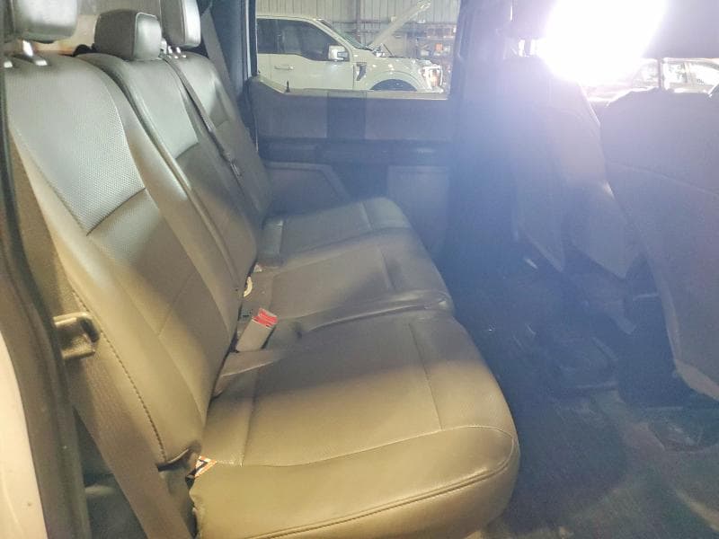 2017 FORD F150 SUPERCREW 10