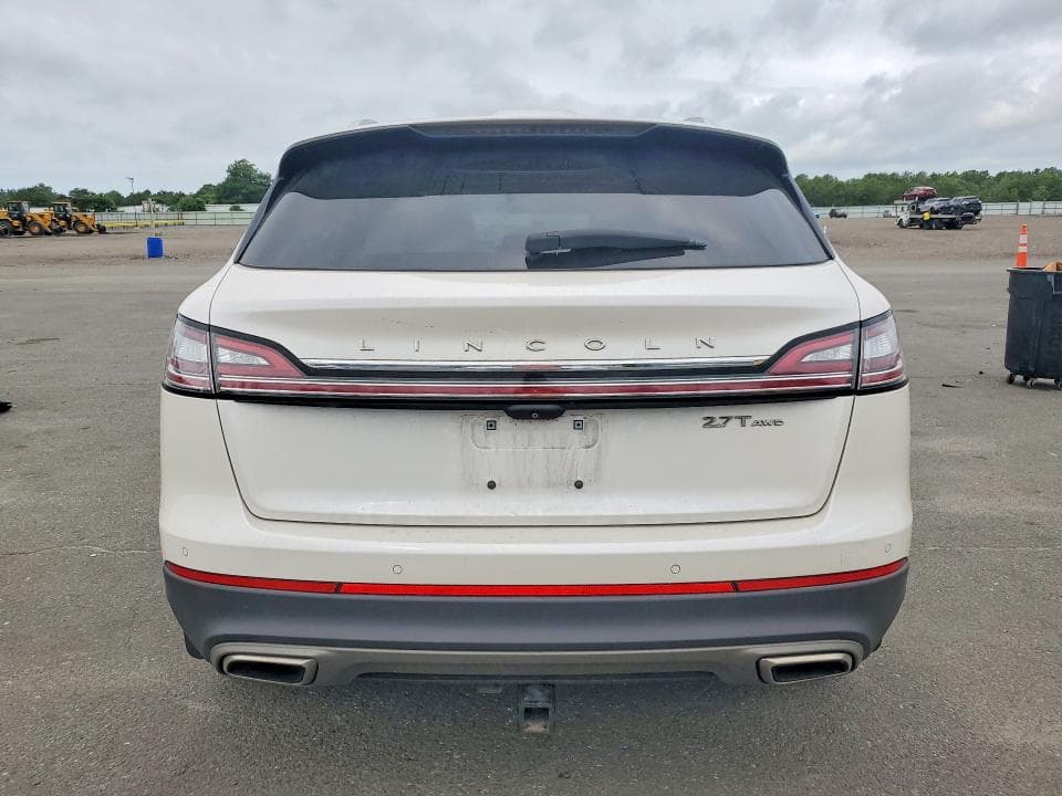 2019 LINCOLN NAUTILUS RESERVE 6