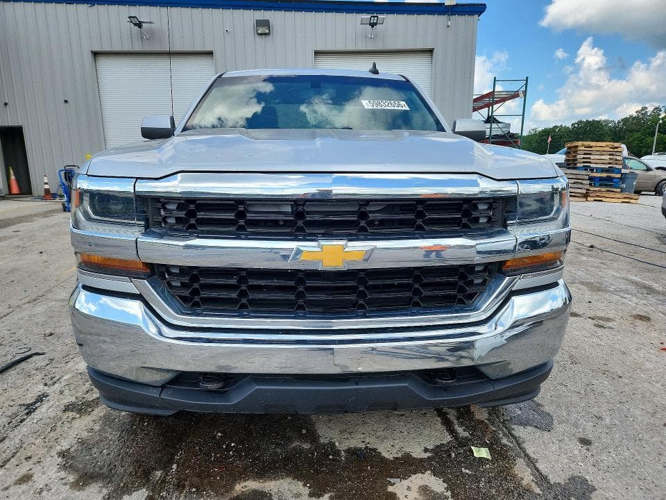 2017 CHEVROLET SILVERADO K1500 LT 5