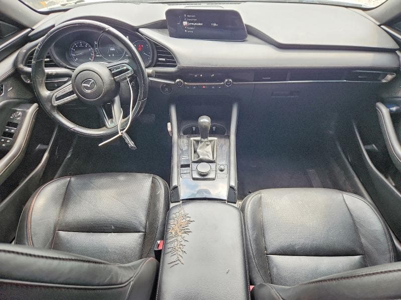 2022 MAZDA 3 PREMIUM 8