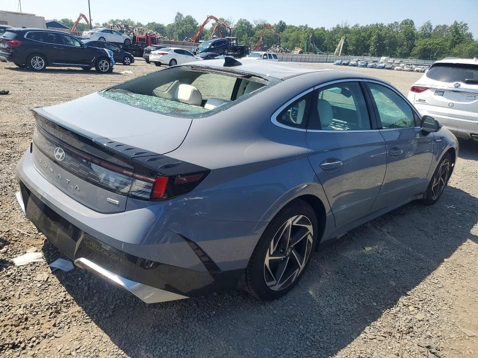 2026 HYUNDAI SONATA SEL SPORT 3