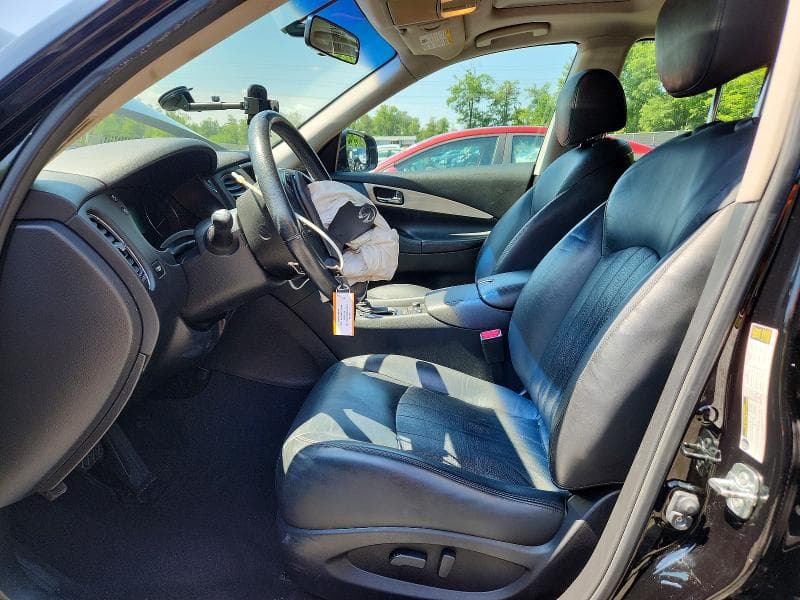 2017 INFINITI QX50 BASE 7