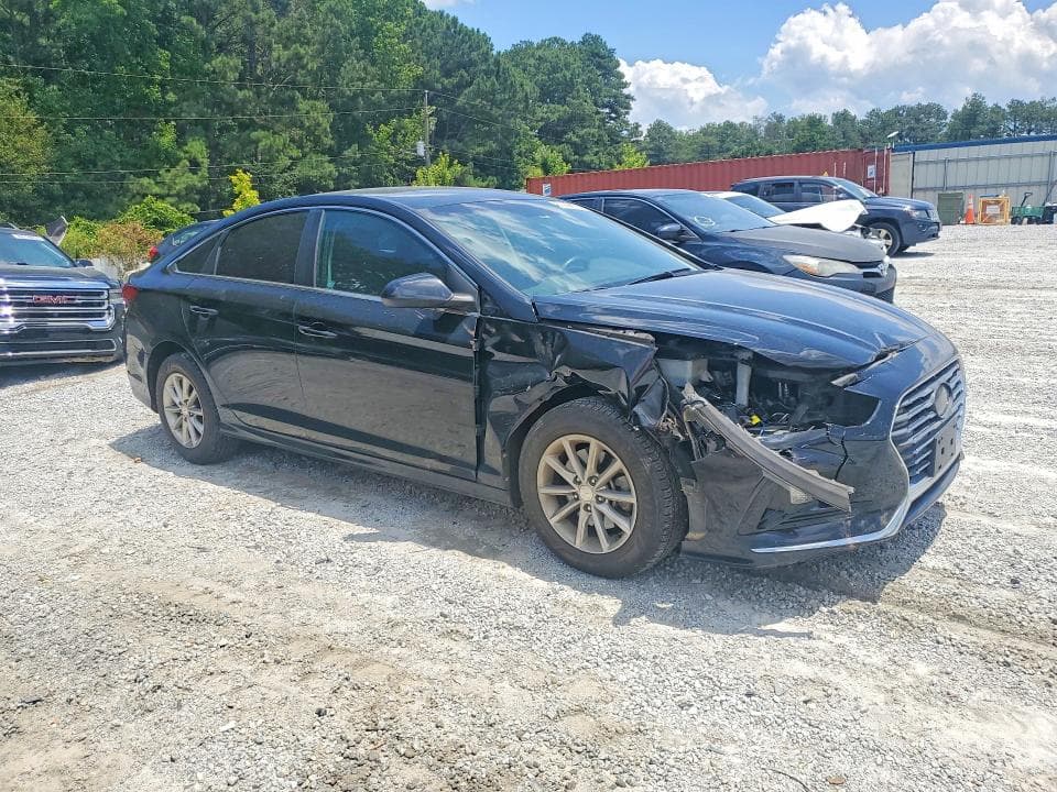 2019 HYUNDAI SONATA SE 4