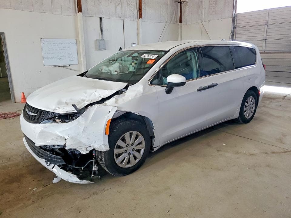 2019 CHRYSLER PACIFICA L