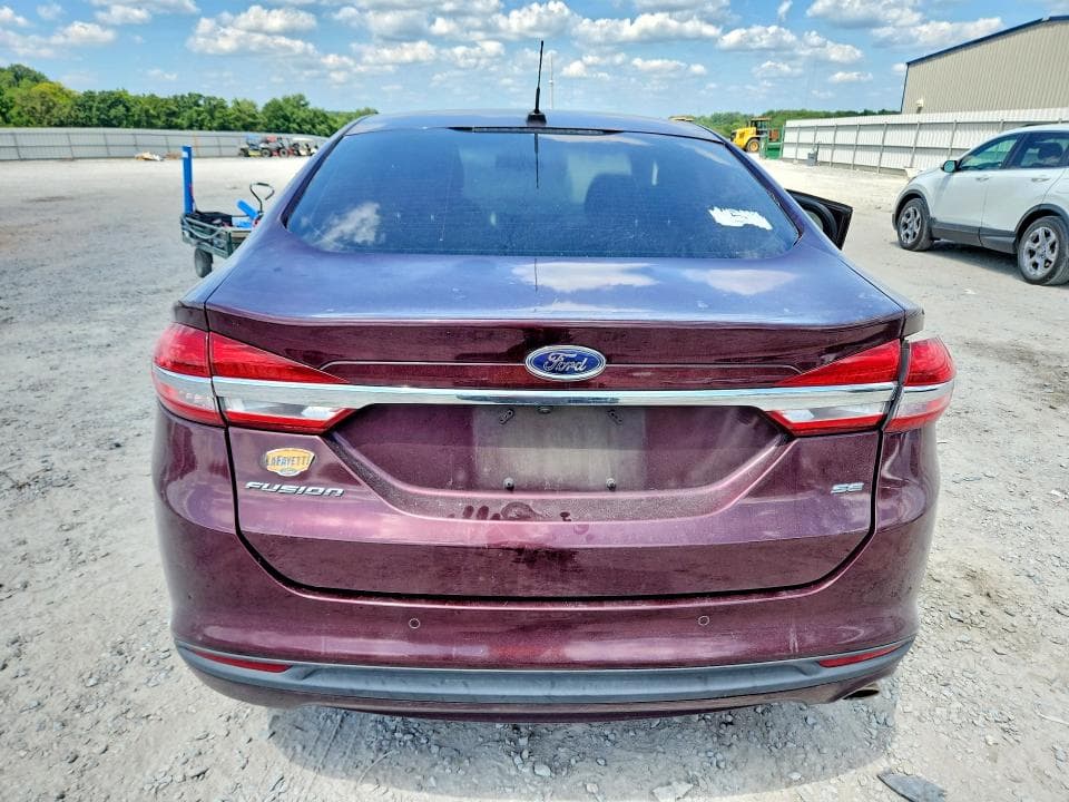 2017 FORD FUSION SE 6