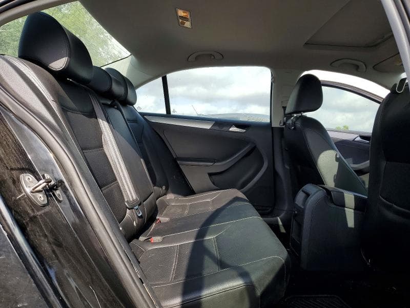 2017 VOLKSWAGEN JETTA SE 10