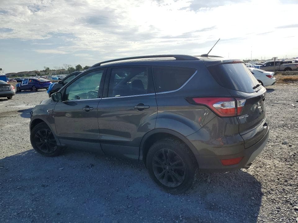 2018 FORD ESCAPE SE 2