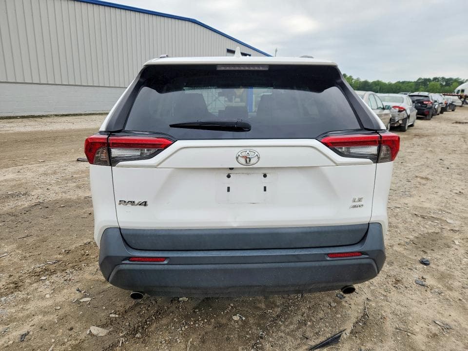 2021 TOYOTA RAV4 LE 6