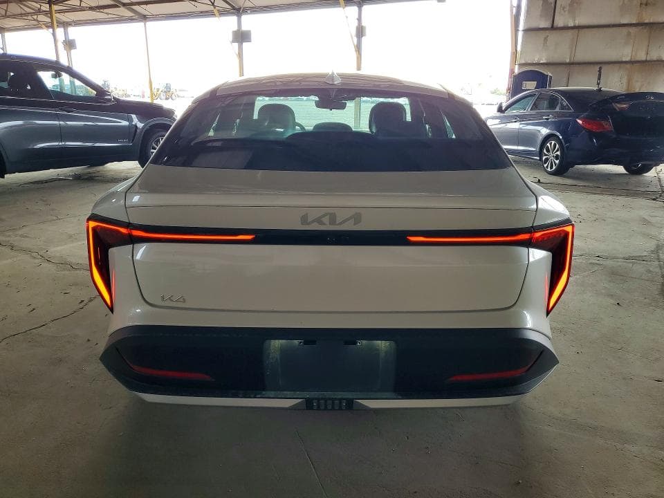 2026 KIA K4 LX 6