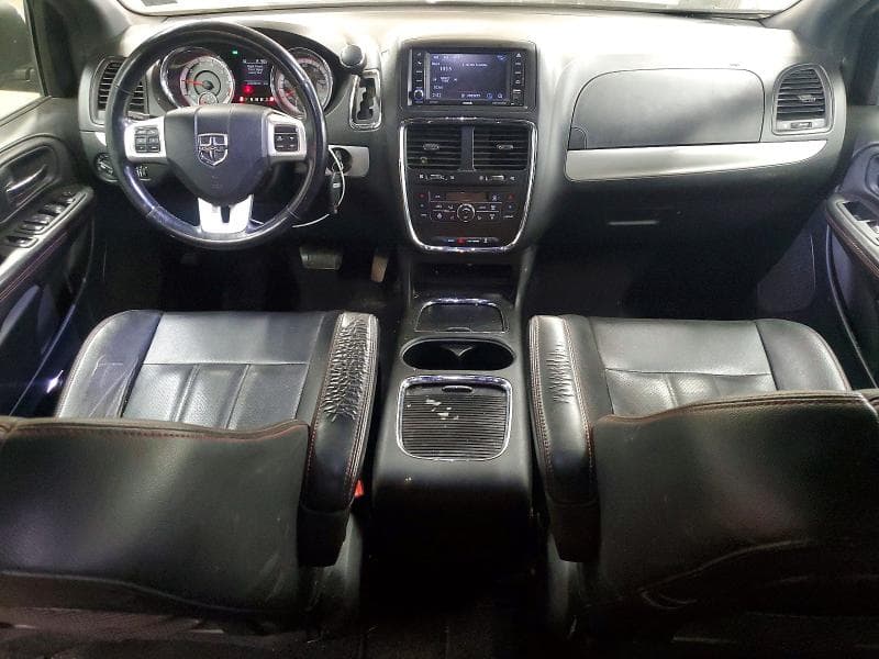 2018 DODGE GRAND CARAVAN GT 8