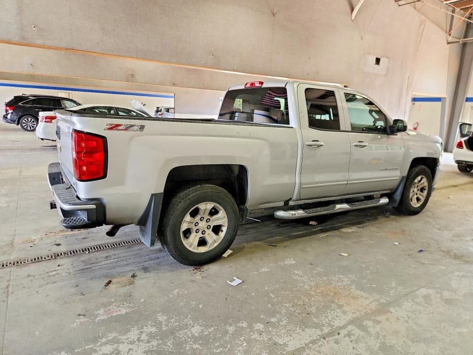 2017 CHEVROLET SILVERADO K1500 LT 3