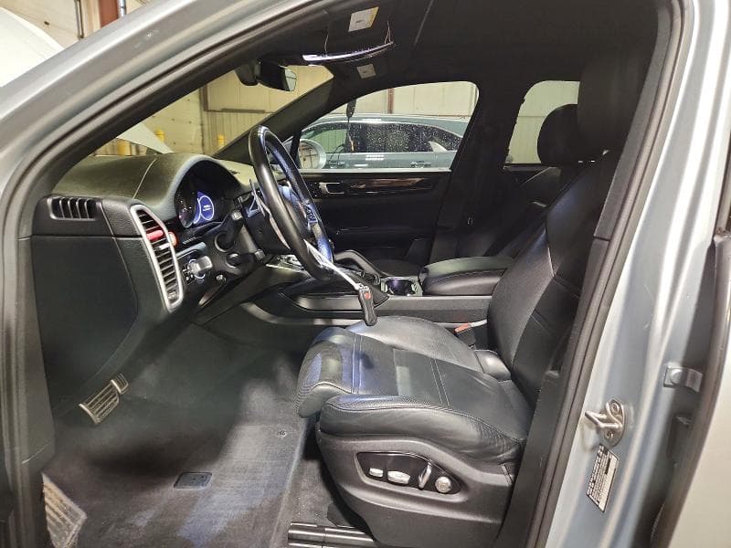 2019 PORSCHE CAYENNE 7