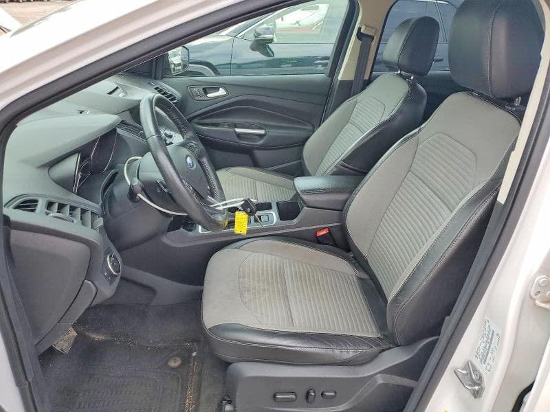 2017 FORD ESCAPE SE 7