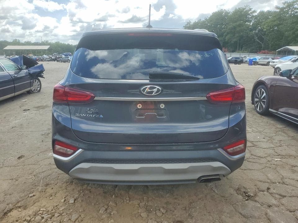 2020 HYUNDAI SANTA FE SE 6