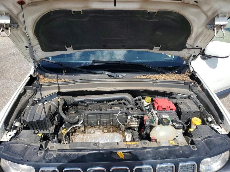 2020 JEEP RENEGADE LATITUDE 11