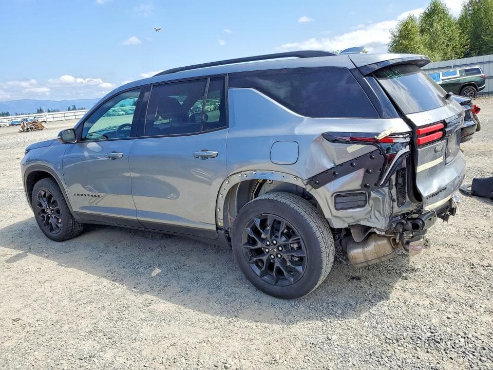 2025 CHEVROLET TRAVERSE LT 2