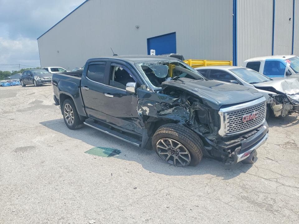 2017 GMC CANYON DENALI 4