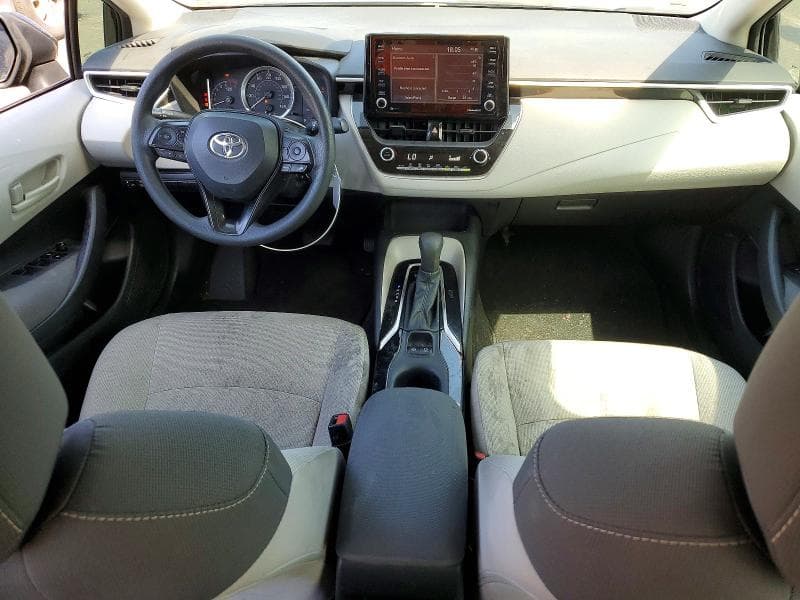 2022 TOYOTA COROLLA LE 8