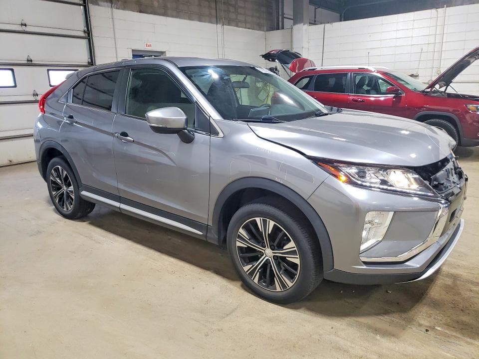 2019 MITSUBISHI ECLIPSE CROSS SE 4