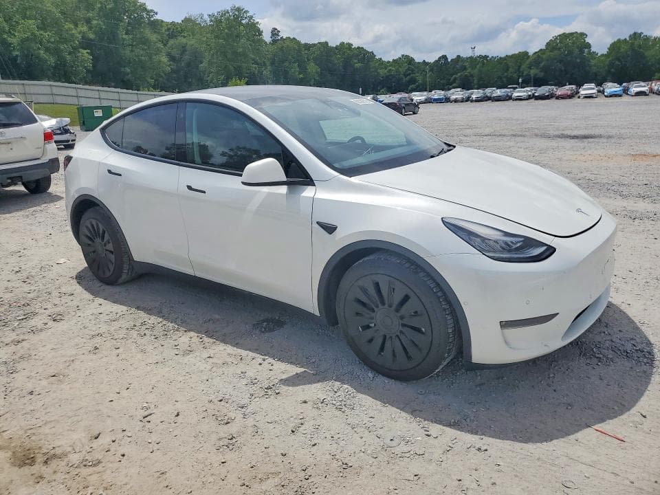 2021 TESLA MODEL Y 4