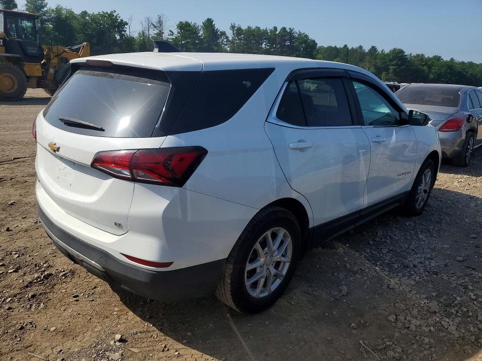 2023 CHEVROLET EQUINOX LT 3