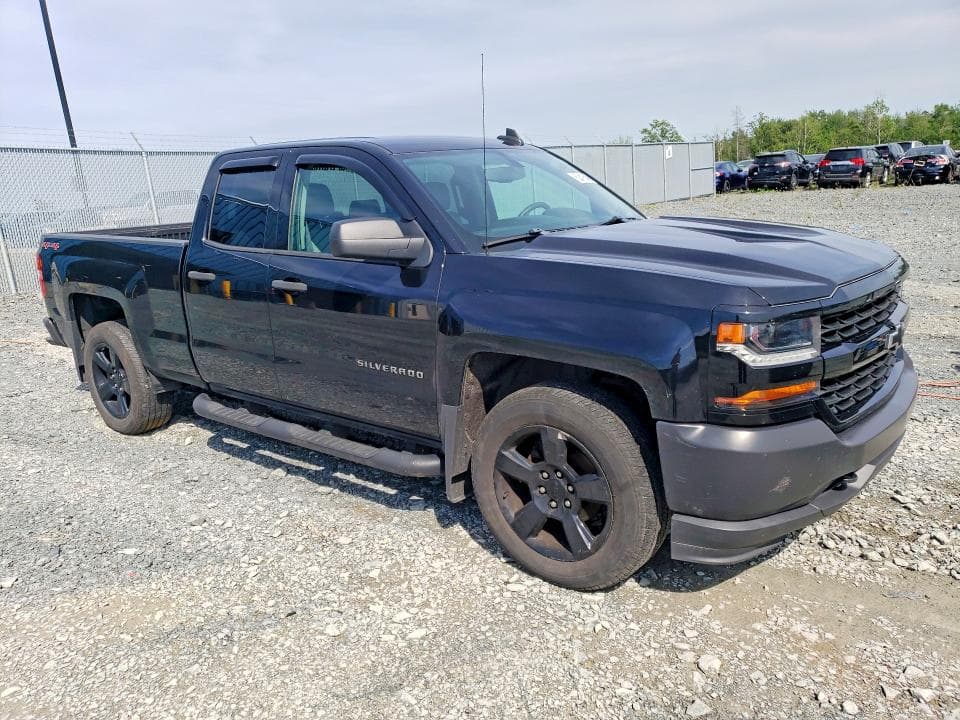 2017 CHEVROLET SILVERADO K1500 4