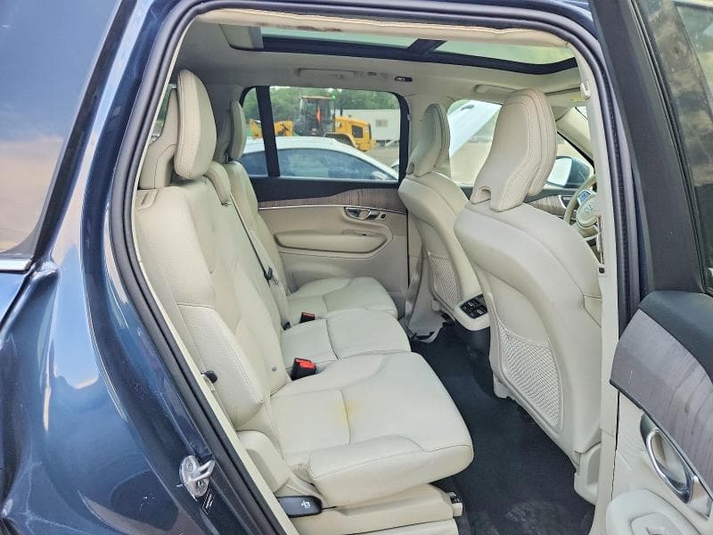 2024 VOLVO XC90 PLUS 11