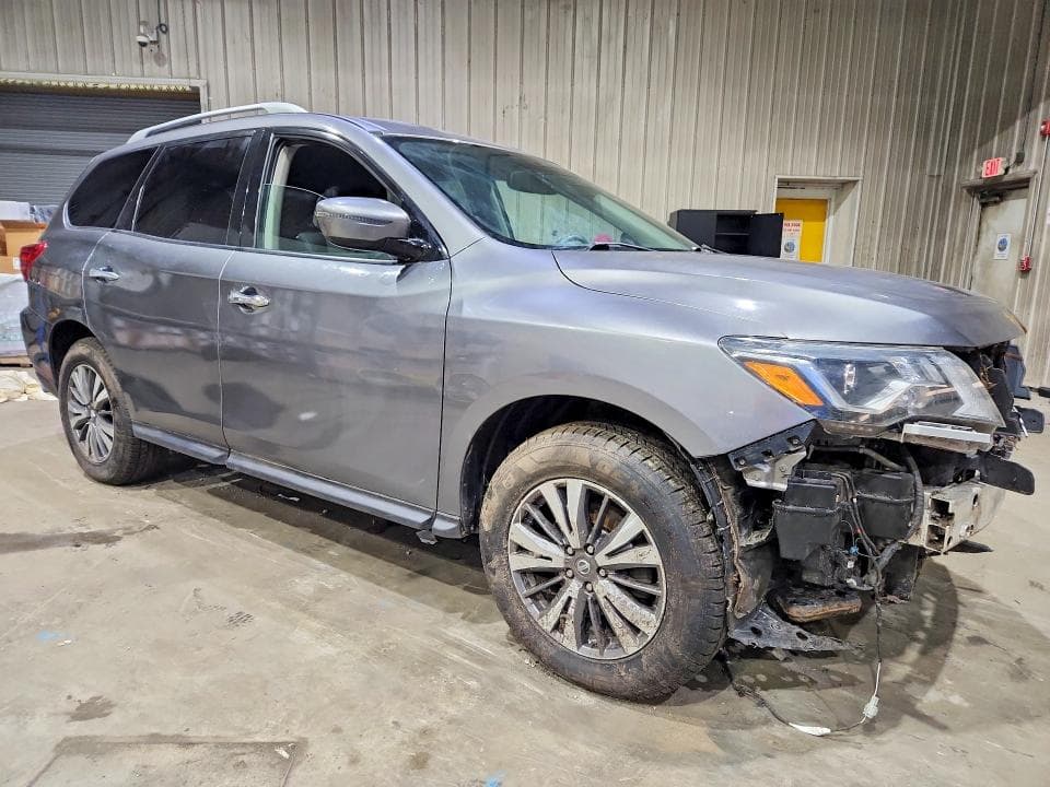 2017 NISSAN PATHFINDER SV 4
