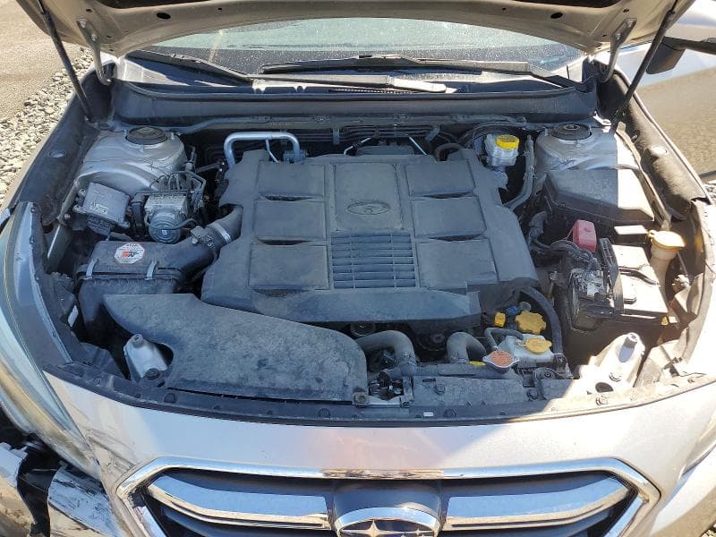 2018 SUBARU OUTBACK 3.6R LIMITED 11