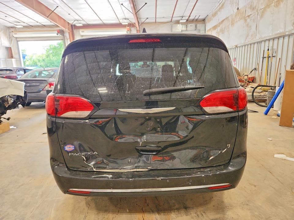 2017 CHRYSLER PACIFICA TOURING L 6